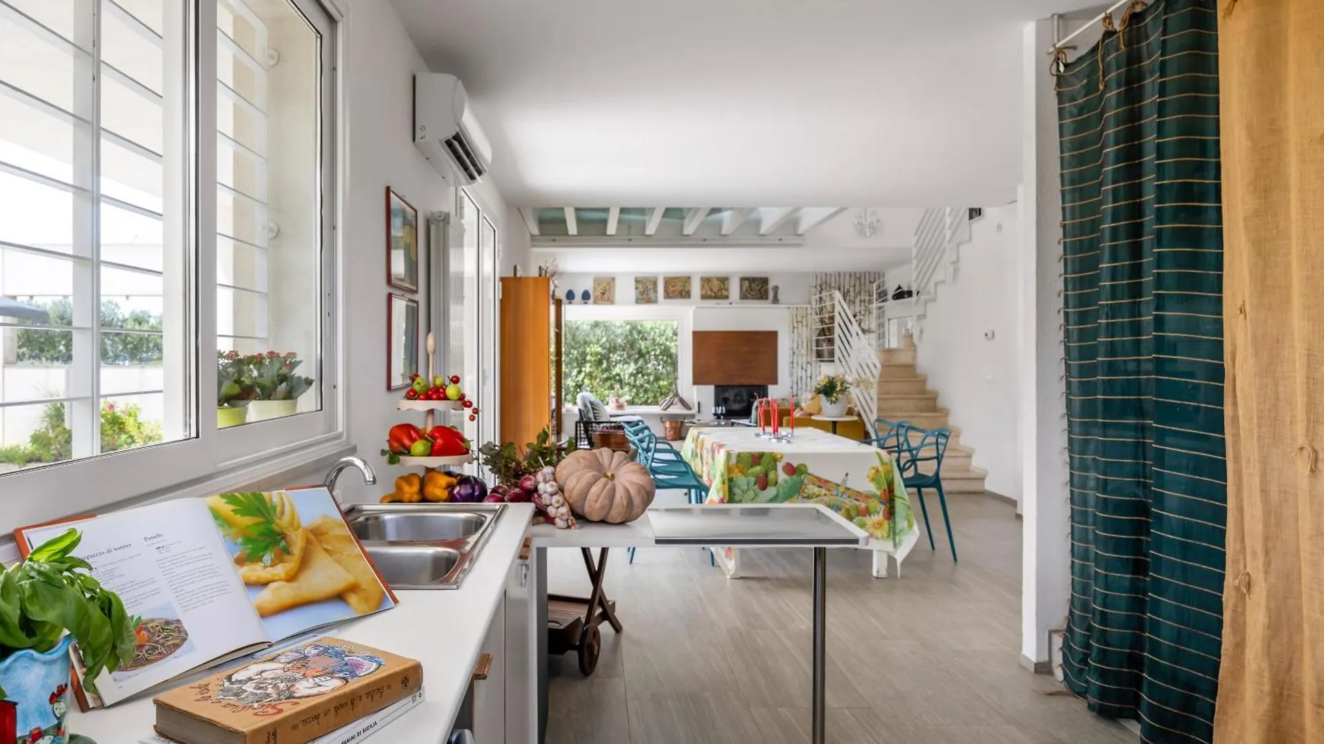 Villa Bonifato Vista Sulle Campagne E Sul Mare Siciliano Cozy House Italy Alcamo