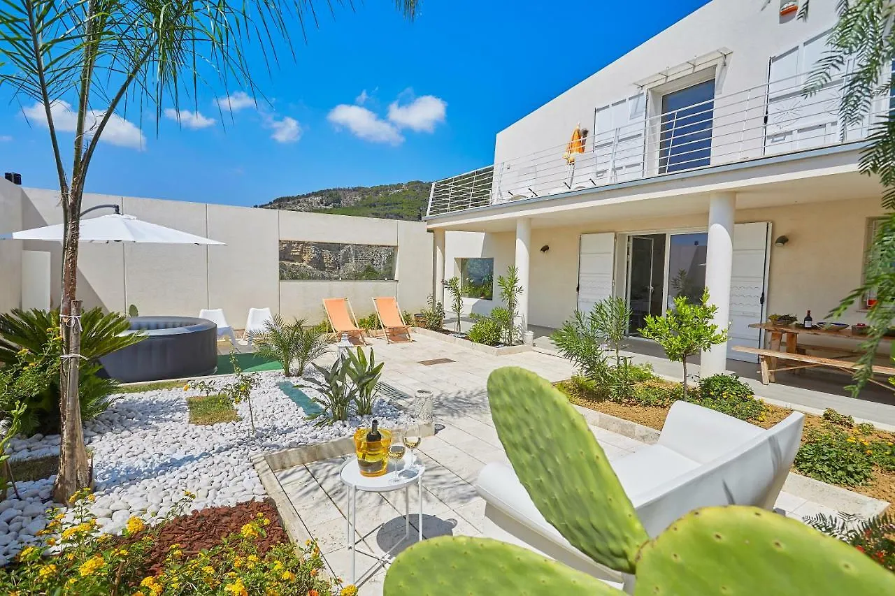 Villa Bonifato Vista Sulle Campagne E Sul Mare Siciliano Cozy House Italy contacts